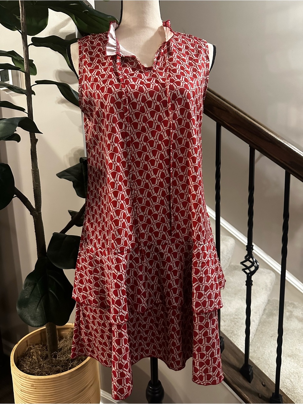 Dark Orang Patterned Sleeveless Shift Dress - Brand Unknown